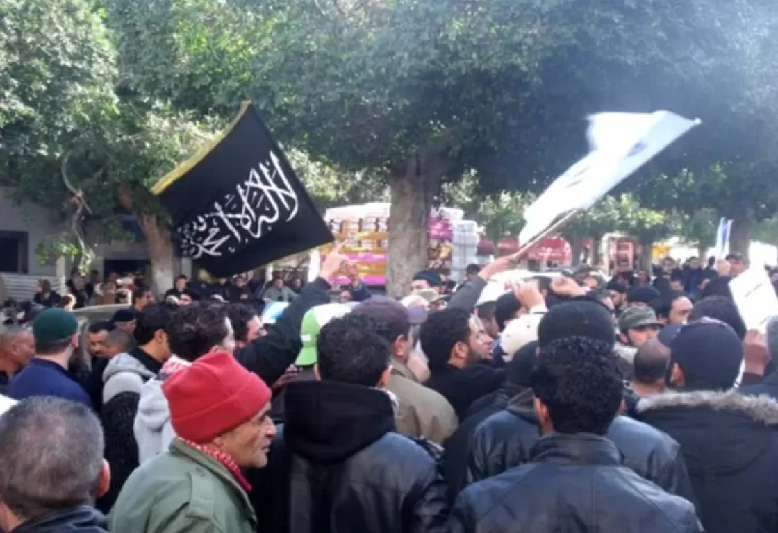 "جميع الدساتير تحكم بغير ما أنزل الله".. حزب تونسي يدعو لإسقاط قيم الجمهورية لإقامة الخلافة "جميع الدساتير تحكم بغير ما أنزل الله".. حزب تونسي يدعو لإسقاط قيم الجمهورية لإقامة الخلافة
