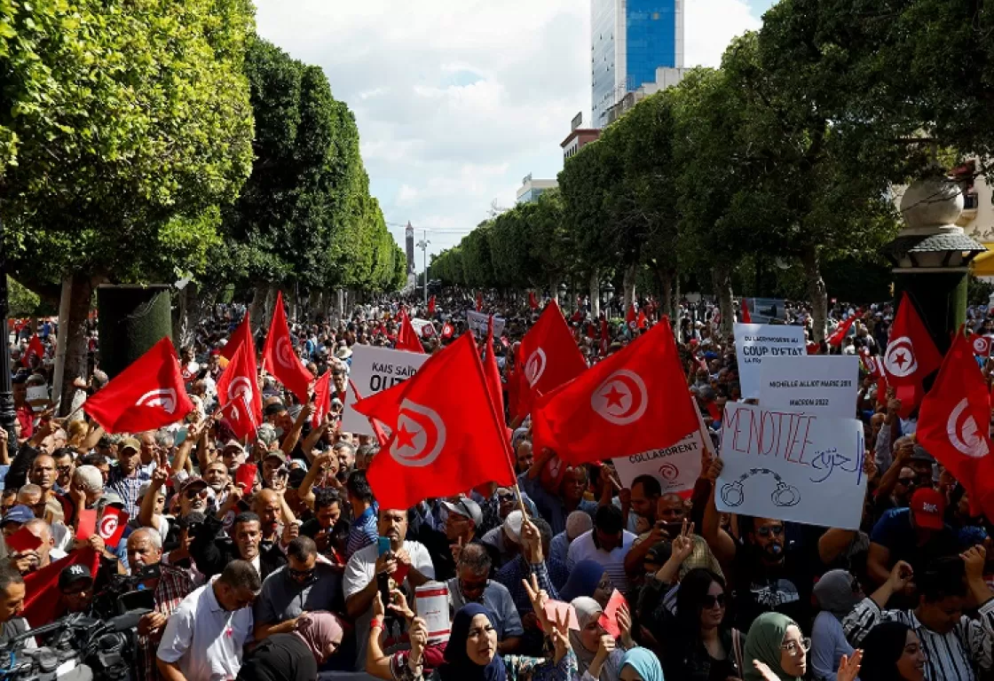 &quot;خبز وماء وبن علي لا&quot;... آخر شعارات الثورة التونسية التي أجهضها الإخوان