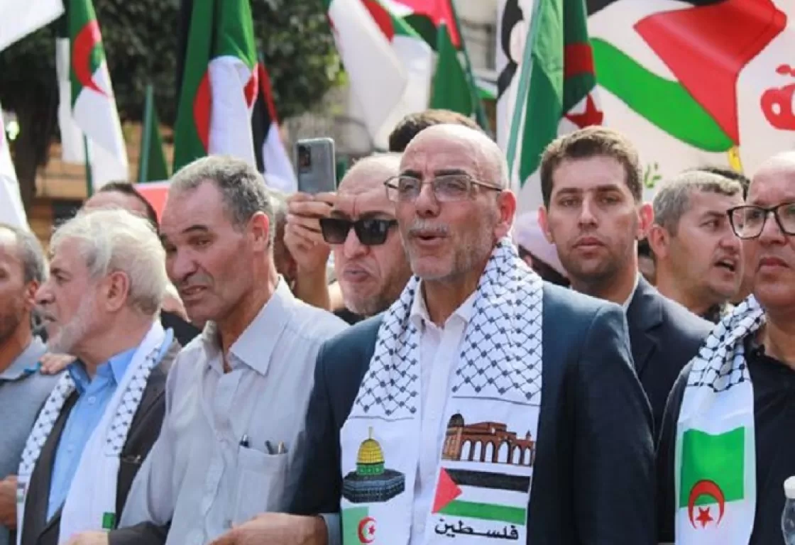 لفيف إخواني يقود حراكاً جزائرياً لـ "نصرة غزة" ... ما القصة؟ لفيف إخواني يقود حراكاً جزائرياً لـ "نصرة غزة" ... ما القصة؟