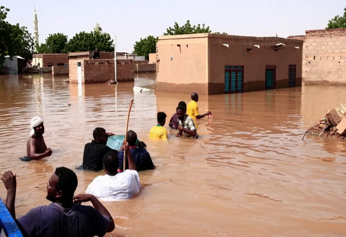 السيول والفيضانات تتحالف مع المتقاتلين في السودان