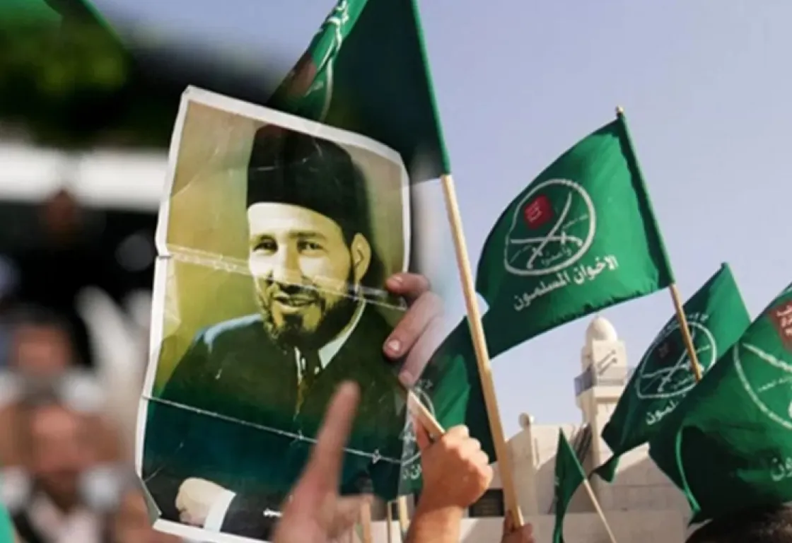الإخوان تنظيم نشأ على فكرة مسلحة أسسها حسن البنا.. كيف؟