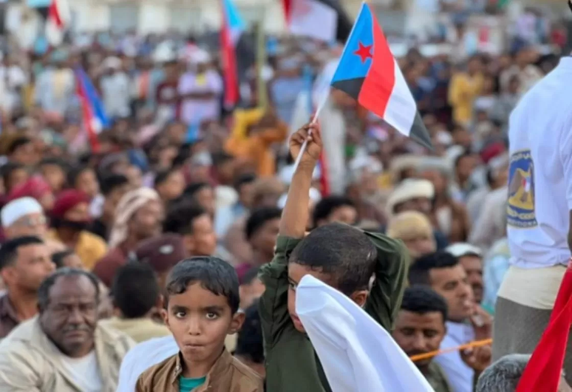 أبناء حضرموت يحاصرون الإخوان... ما الموضوع؟ أبناء حضرموت يحاصرون الإخوان... ما الموضوع؟