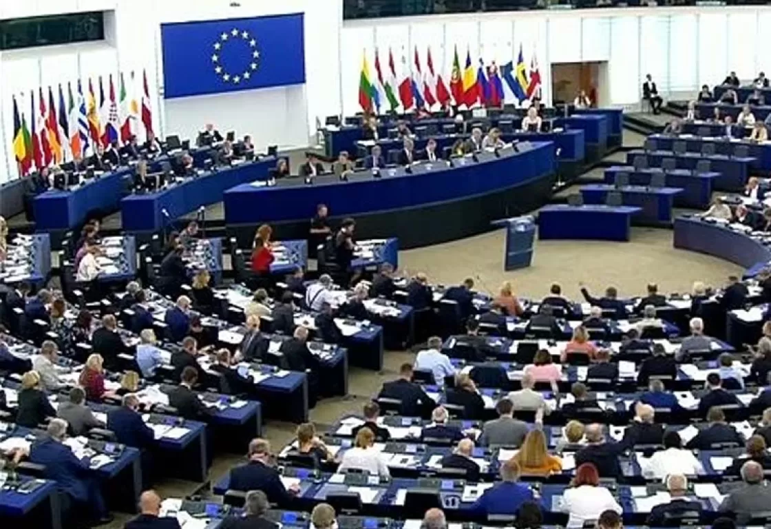 هل يعد البرلمان الأوروبي استراتيجية لدعم انتفاضة إيران؟