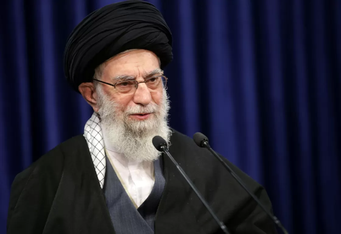 الإيرانيون يصرخون من النوافذ والشرفات: "الموت لخامنئي" الإيرانيون يصرخون من النوافذ والشرفات: "الموت لخامنئي"