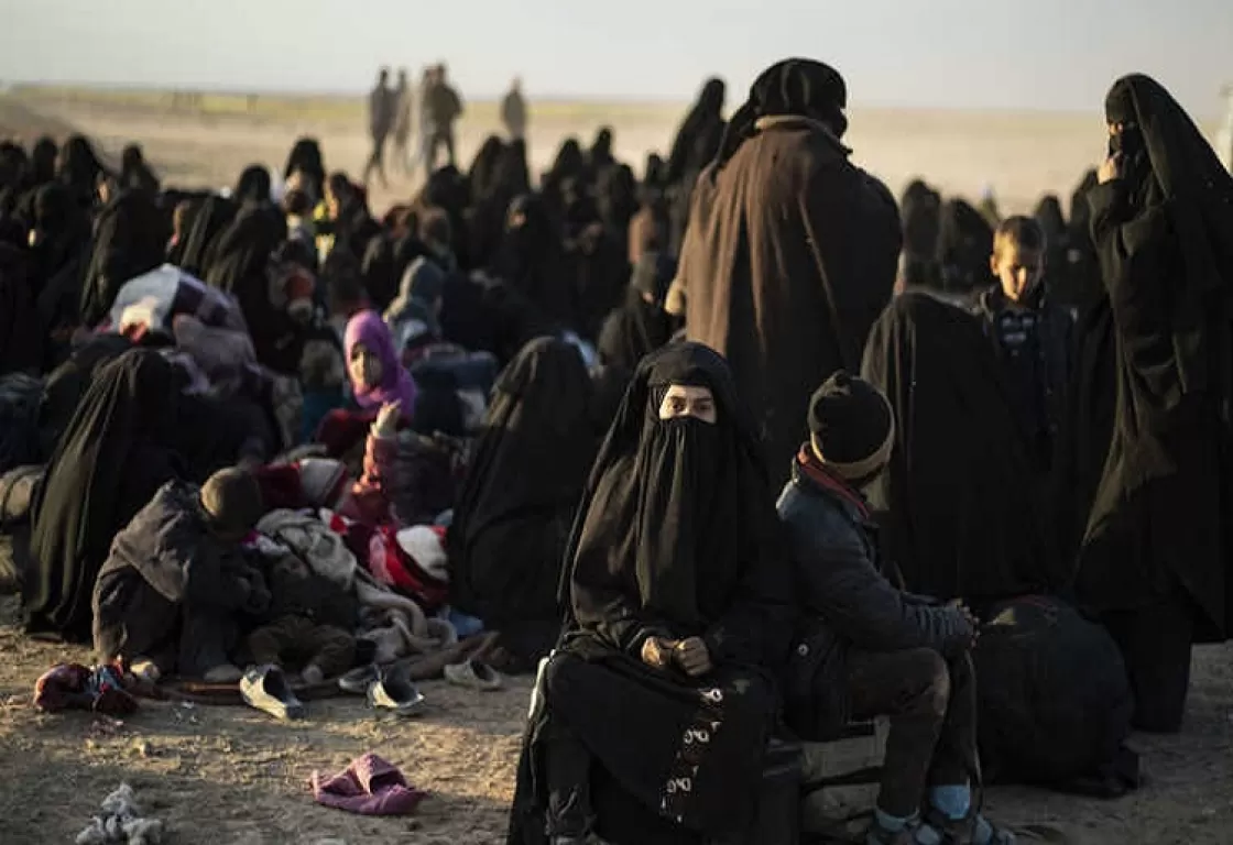 لماذا تنبذ الحكومة العراقية عوائل داعش بمخيم الهول؟