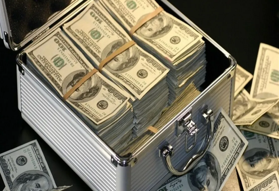 كواليس المال الإخواني.. كيف تحولت البنوك السرية إلى شريان لتمويل الإرهاب والجريمة المنظمة؟