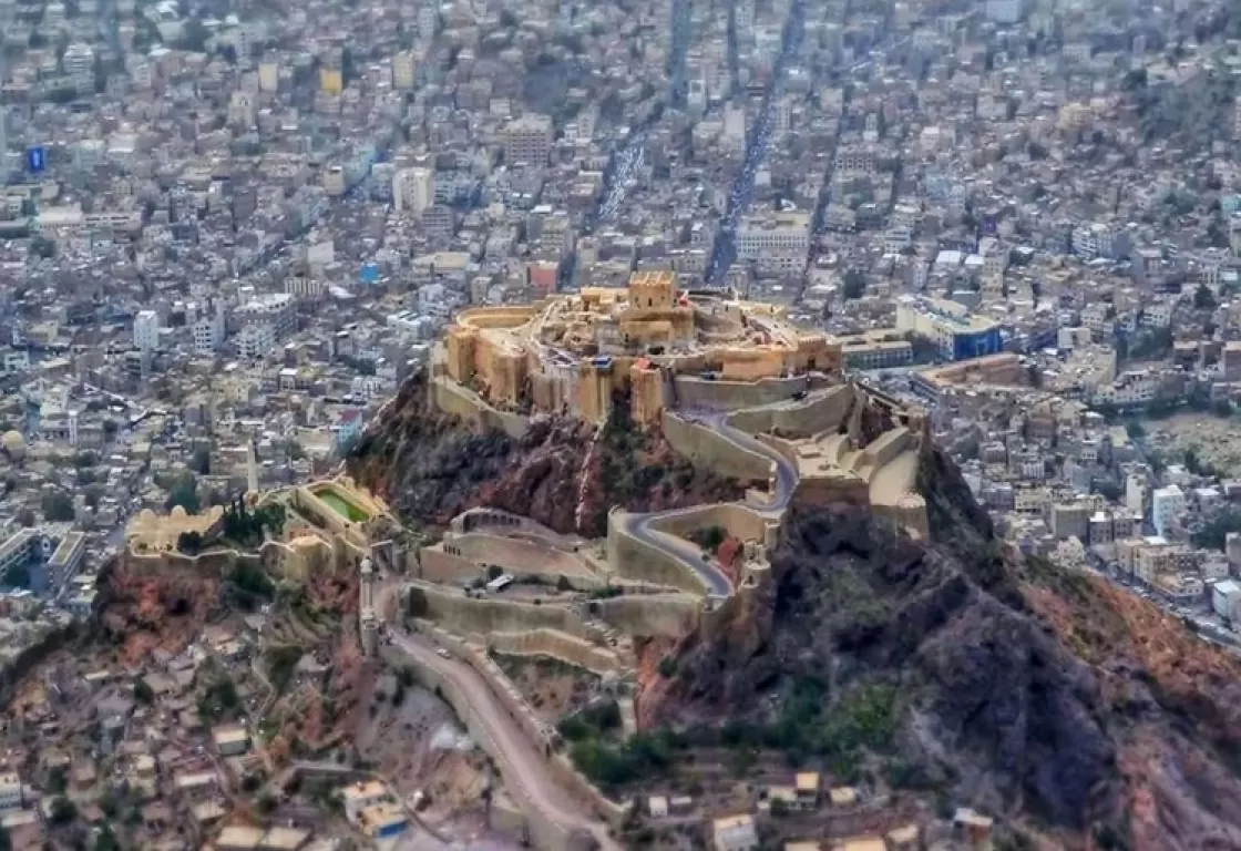 الإخوان يفرضون إتاوات جديدة في تعز... ما الموضوع؟