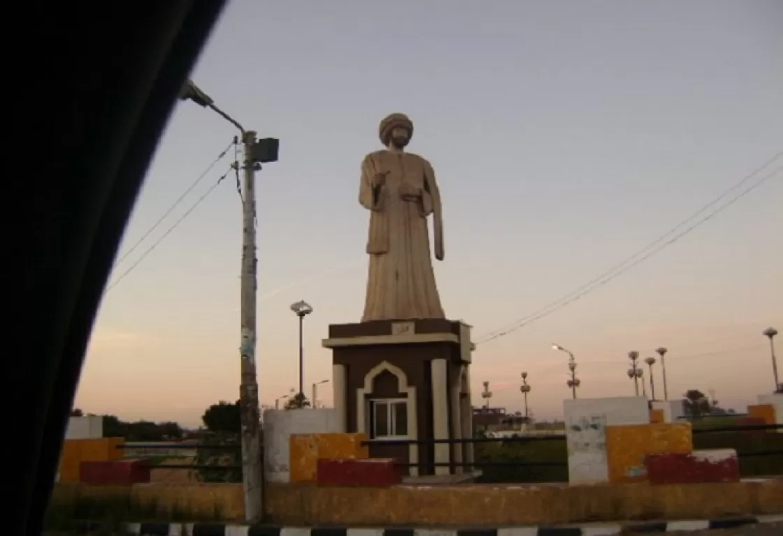 المسلمون والعالم بين رفاعة الطهطاوي وسيد قطب: مشاركة وتفاعل أم رفض ووصاية؟ المسلمون والعالم بين رفاعة الطهطاوي وسيد قطب: مشاركة وتفاعل أم رفض ووصاية؟