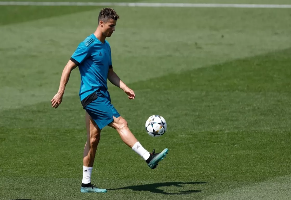 مفاجأة... ما حقيقة عودة رونالدو إلى ريال مدريد؟ مفاجأة... ما حقيقة عودة رونالدو إلى ريال مدريد؟