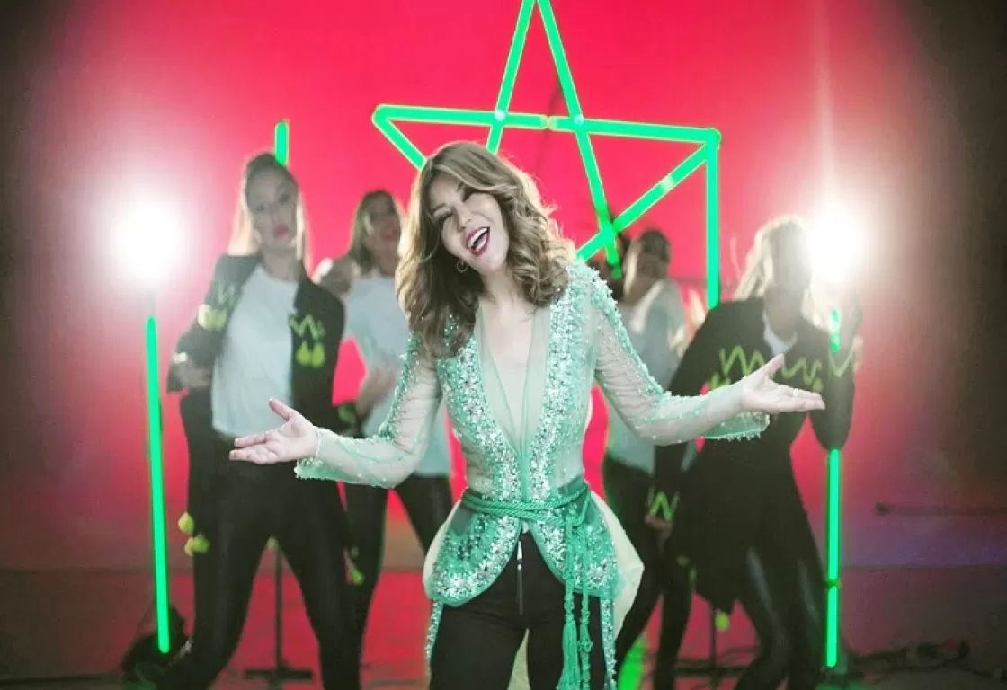 بالفيديو... هكذا احتفلت سميرة سعيد بفوز المنتخب المغربي بالفيديو... هكذا احتفلت سميرة سعيد بفوز المنتخب المغربي