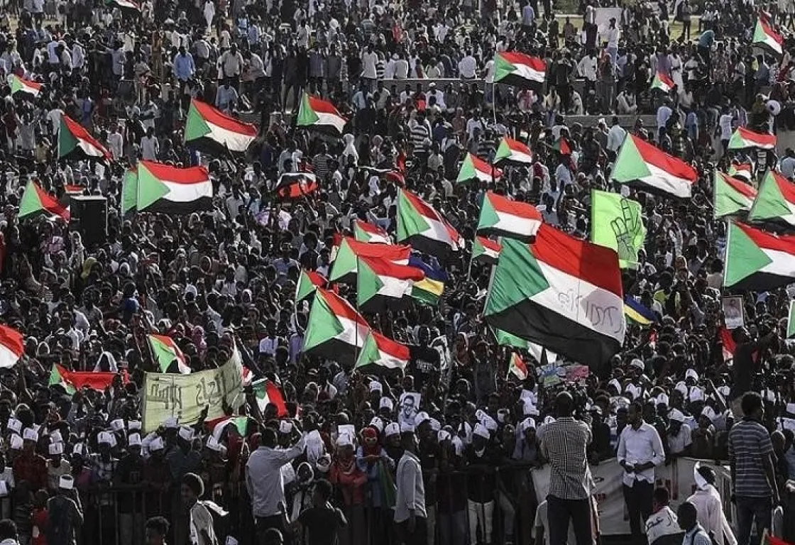 الإخوان في السودان: أطراف النزاع واستراتيجية إطالة الحرب على حساب الاستقرار الإخوان في السودان: أطراف النزاع واستراتيجية إطالة الحرب على حساب الاستقرار