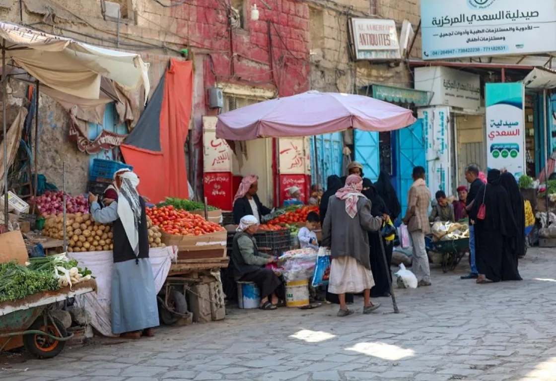"مسرحية يائسة"... صحفي يكشف خفايا حملة الإخوان ضد قائد عسكري في تعز "مسرحية يائسة"... صحفي يكشف خفايا حملة الإخوان ضد قائد عسكري في تعز