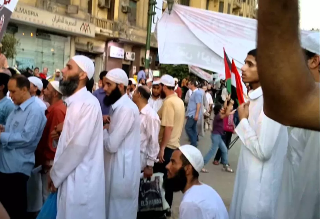 كيف تتغذى الطائفية على الاستغلال السياسي للدين؟ كيف تتغذى الطائفية على الاستغلال السياسي للدين؟