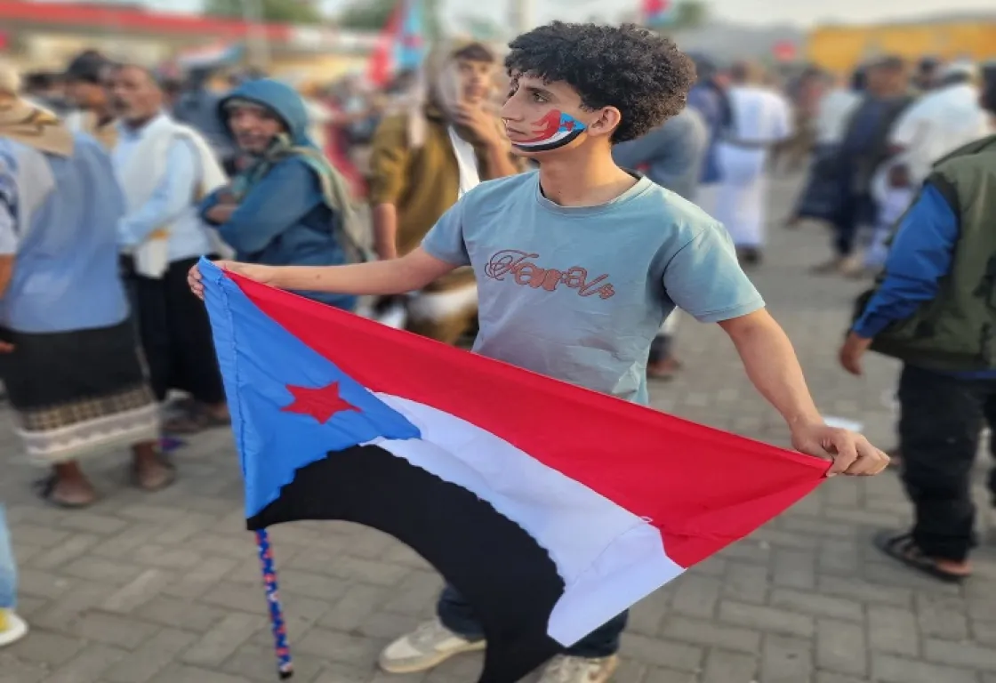 زنجبار تعيد ضبط المعادلة: ماذا تعني "مليونية الثبات والوفاء" لمستقبل الجنوب؟