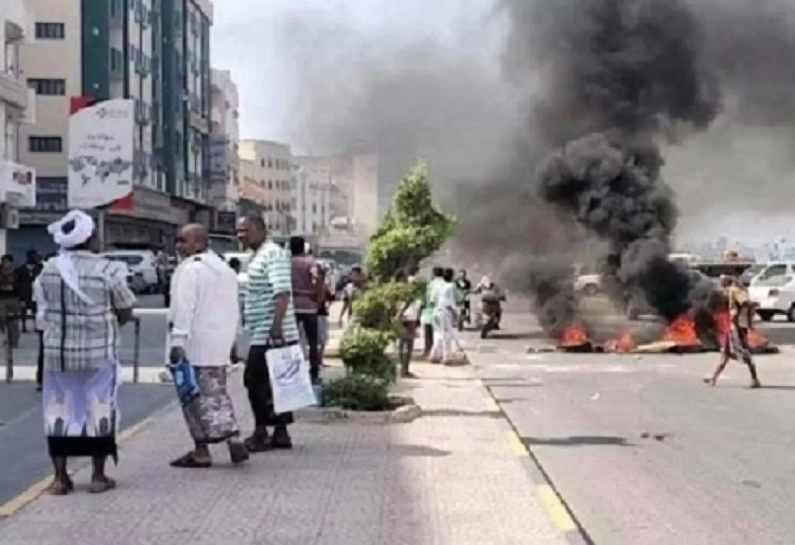 حضرموت والمهرة تنتفضان ضد الإخوان حضرموت والمهرة تنتفضان ضد الإخوان