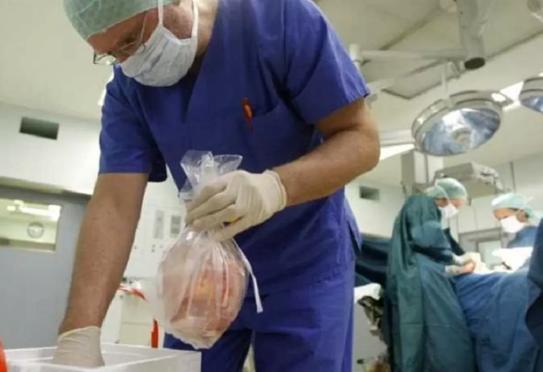 شهود لـ"حفريات": إسرائيل تعاقب الشهداء الفلسطينيين وتسرق جثثهم وتبيع أعضاءهم شهود لـ"حفريات": إسرائيل تعاقب الشهداء الفلسطينيين وتسرق جثثهم وتبيع أعضاءهم