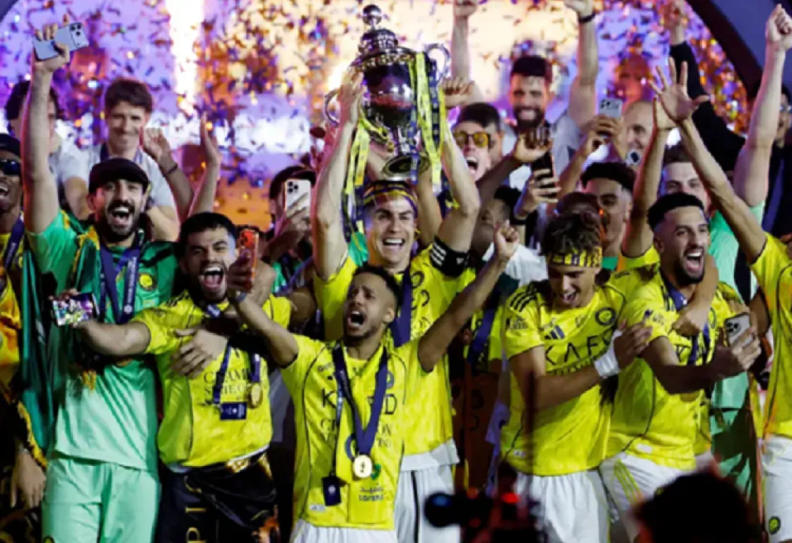 النصر بطلاً لدوري روشن: رونالدو يكتب التاريخ في السعودية ويدون اسمه في سجل الخالدين النصر بطلاً لدوري روشن: رونالدو يكتب التاريخ في السعودية ويدون اسمه في سجل الخالدين
