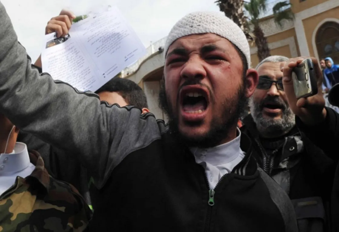 انكسار "الطائفية" وتجدد "الأصولية"