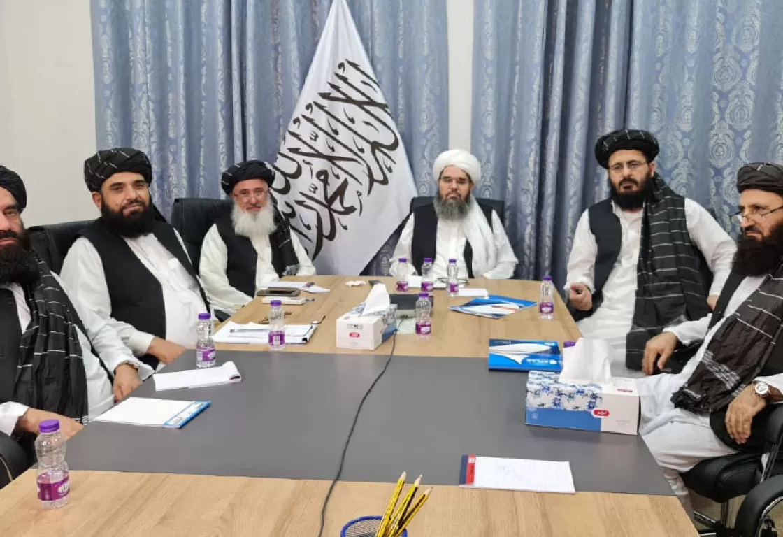 بعد أن ضيقت الحياة على النساء... طالبان تمنع ربطات العنق عن الرجال بعد أن ضيقت الحياة على النساء... طالبان تمنع ربطات العنق عن الرجال