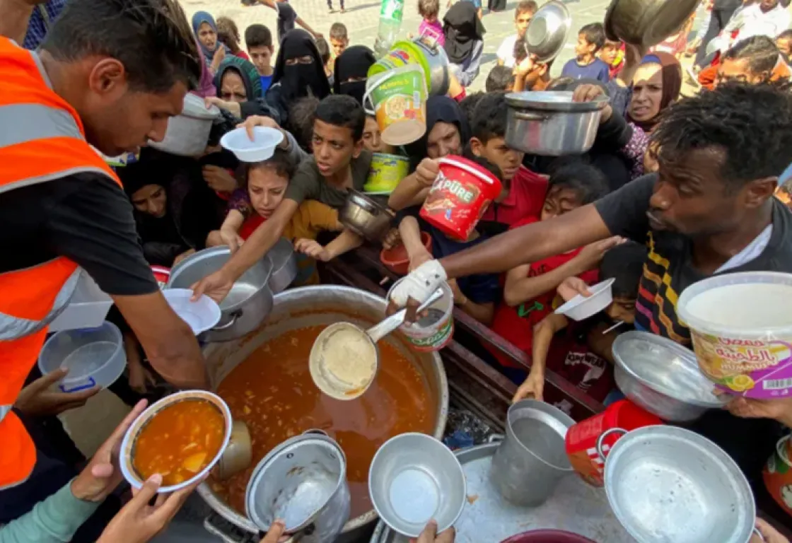 غذاء أقلّ وجوع أكثر... كيف تغيرت عادات الأكل في غزة؟