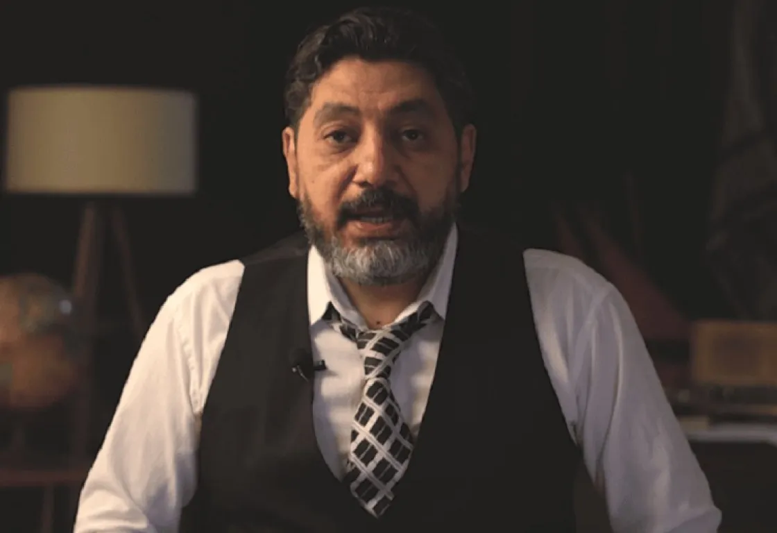 ازدواجية الجماعة... محمد خير الله ناشط إخواني أم ذراع صهيونية؟