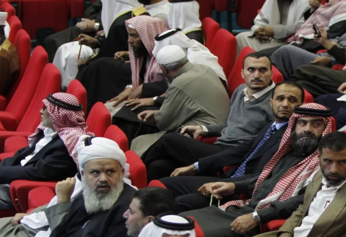 المثقف والفقيه.. هل من قطيعة بينهما؟ وكيف يمكن أن يواجها التطرف؟ المثقف والفقيه.. هل من قطيعة بينهما؟ وكيف يمكن أن يواجها التطرف؟