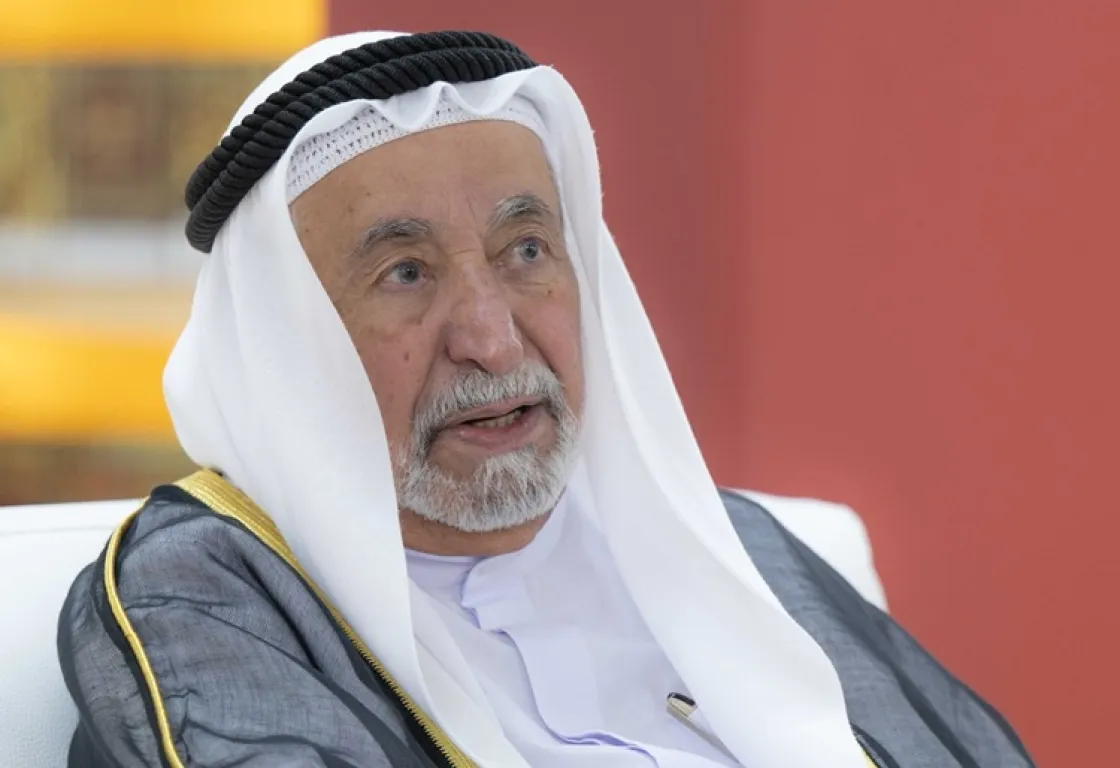 "سلطان القاسمي"... حاكم يصوغ إمارة بالثقافة