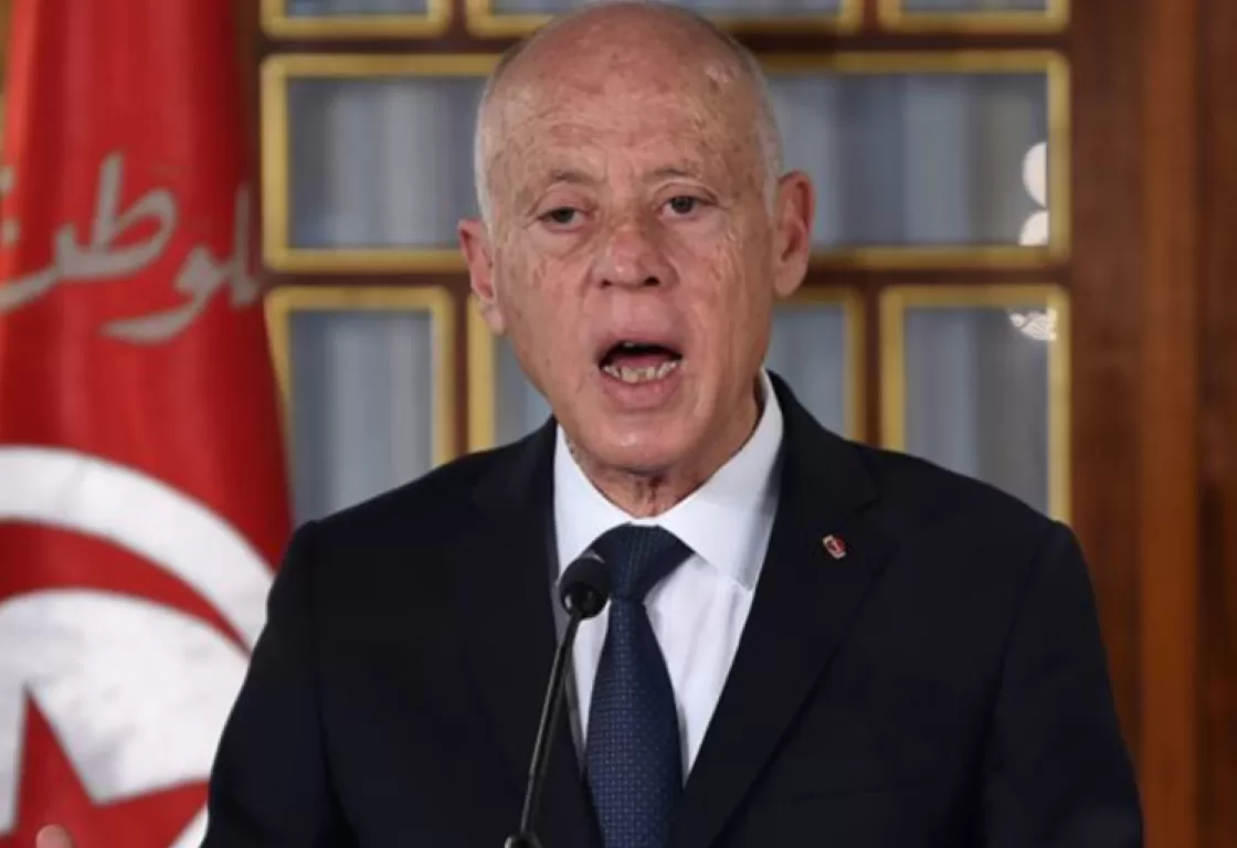 موجهاً سهامه إلى الإخوان... سعيد يُحذر من التطاول على الدولة التونسية ورموزها موجهاً سهامه إلى الإخوان... سعيد يُحذر من التطاول على الدولة التونسية ورموزها