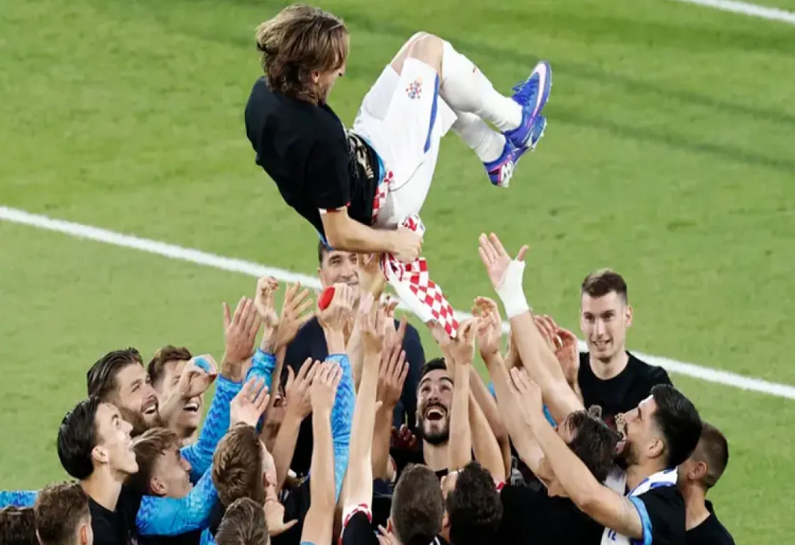 مودريتش يعادل إنجاز ميسي ويقود كرواتيا لإنعاش آمالها في المونديال