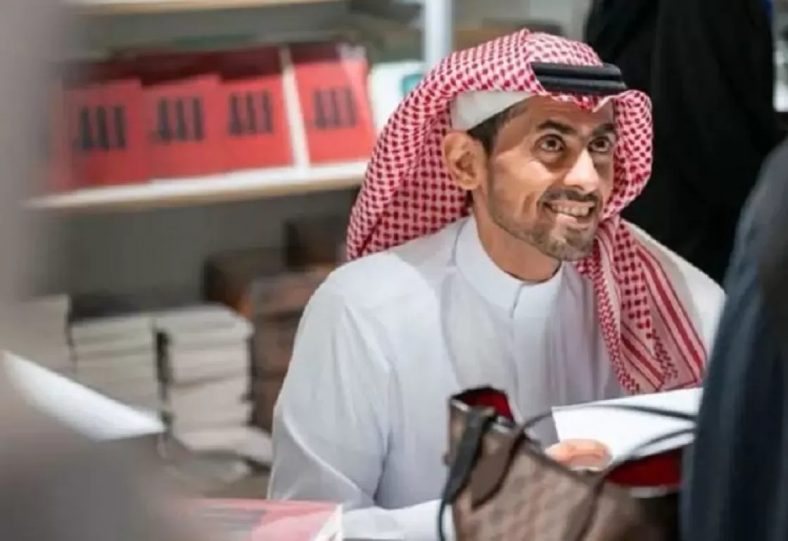 نقاشات في الجزائر بعد التزاحم على مؤلفات كاتب سعودي نقاشات في الجزائر بعد التزاحم على مؤلفات كاتب سعودي