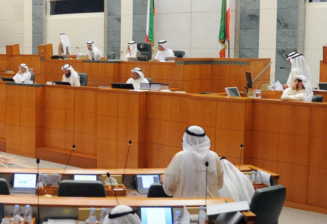 البرلمان الكويتي بين سن القوانين وممارسة التنجيم البرلمان الكويتي بين سن القوانين وممارسة التنجيم
