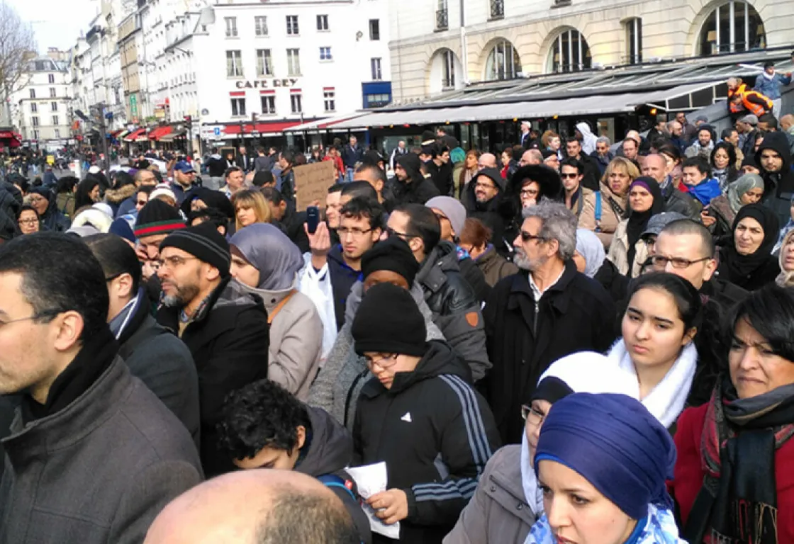النموذج الفرنسي يقود التحولات الغربية نحو استهداف الإخوان المسلمين النموذج الفرنسي يقود التحولات الغربية نحو استهداف الإخوان المسلمين