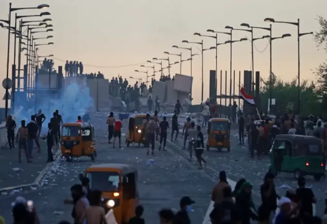 العراق: اقتربت الحكومة الجديدة فسقطت الصواريخ على المنطقة الخضراء العراق: اقتربت الحكومة الجديدة فسقطت الصواريخ على المنطقة الخضراء
