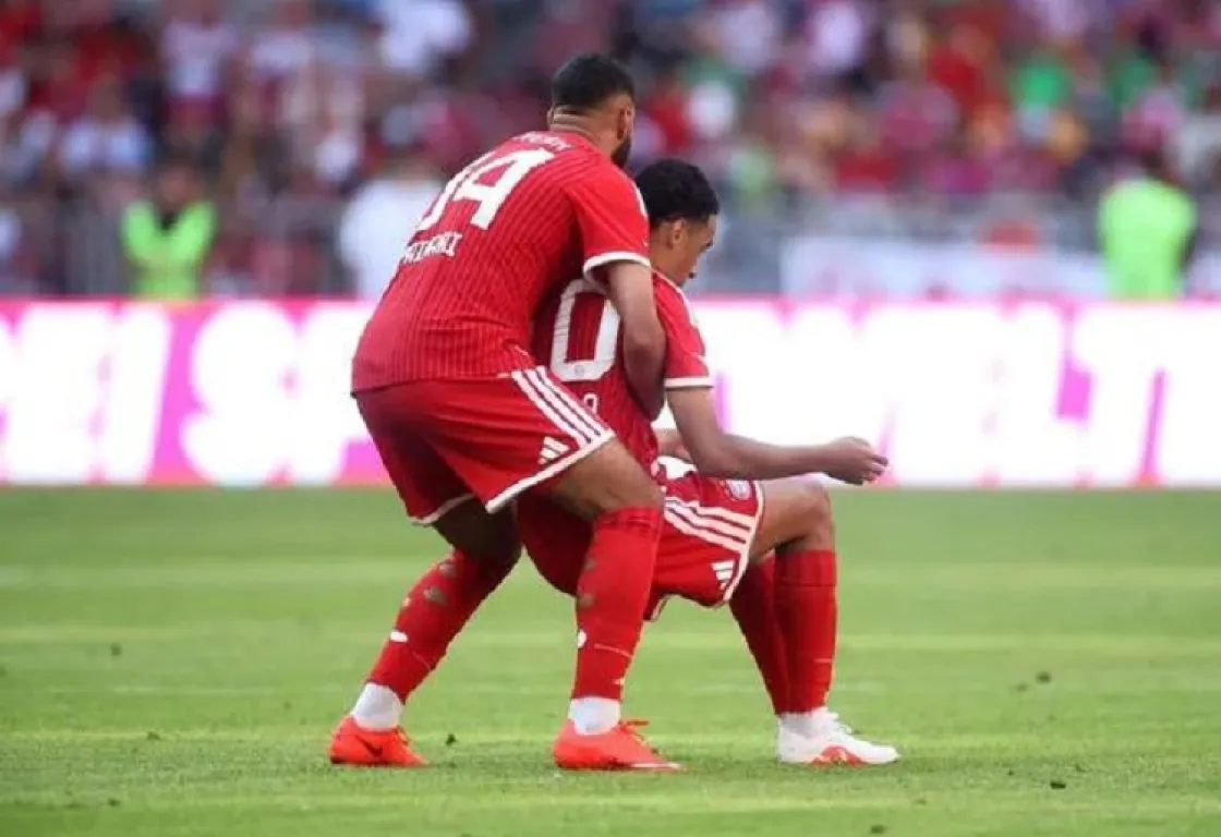 موسيالا ينهار مجددًا.. نجم البايرن يفقد وعيه للمرة الثانية في غضون ثلاثة أيام موسيالا ينهار مجددًا.. نجم البايرن يفقد وعيه للمرة الثانية في غضون ثلاثة أيام