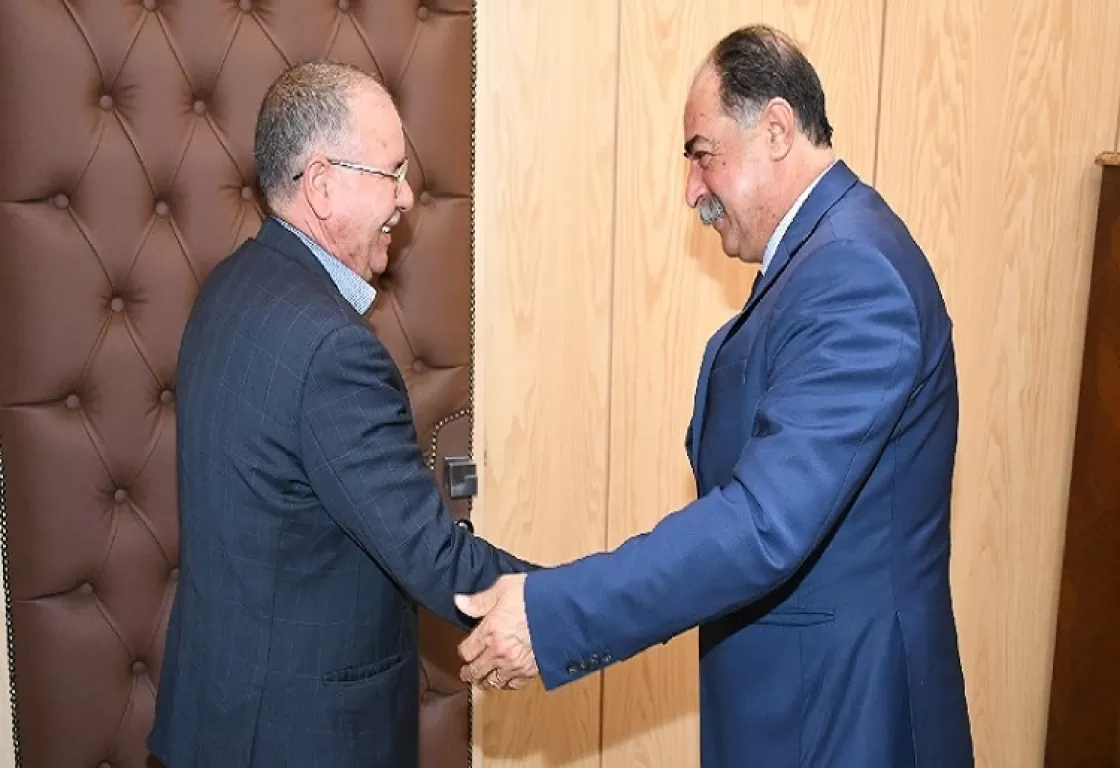 انتكاسة جديدة لإخوان تونس... لقاء بين وزير الداخلية وأمين عام اتحاد الشغل انتكاسة جديدة لإخوان تونس... لقاء بين وزير الداخلية وأمين عام اتحاد الشغل