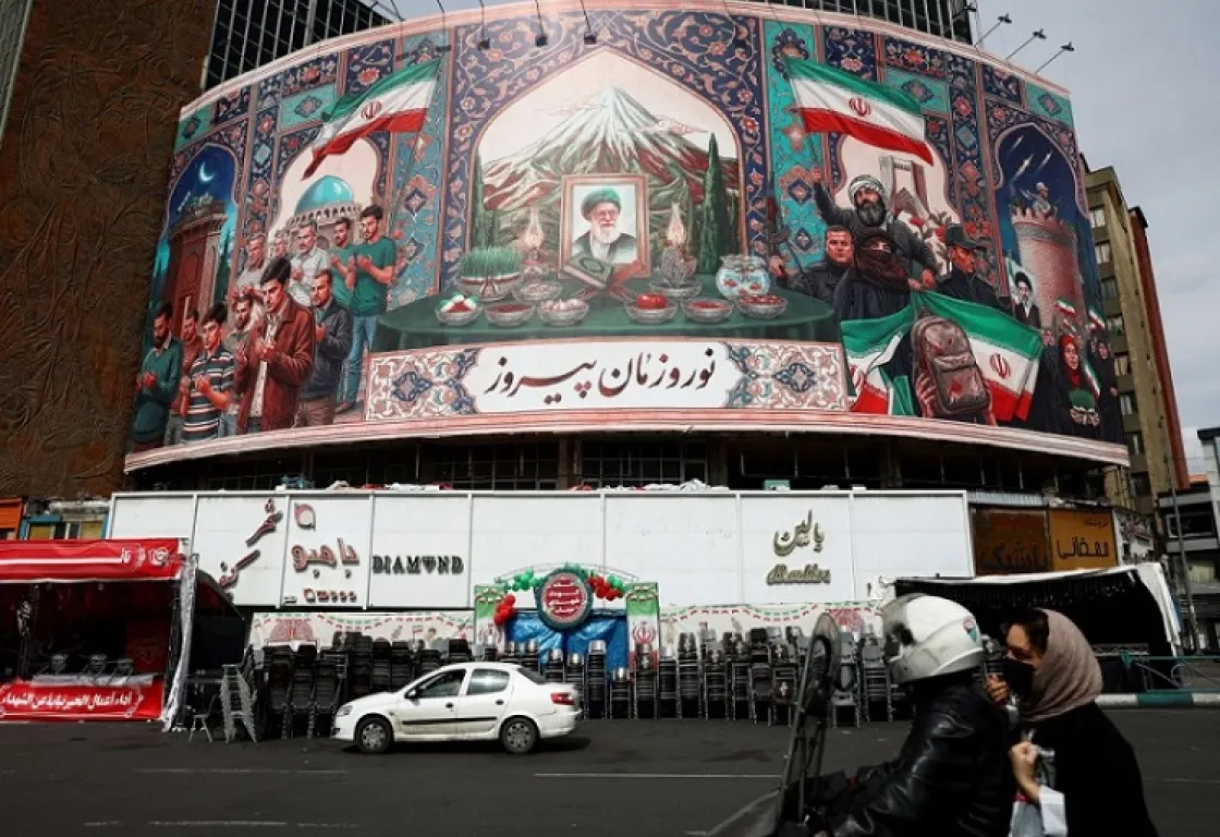 إيران أمام خيارين: "تجرع كأس السم" أو الهزيمة