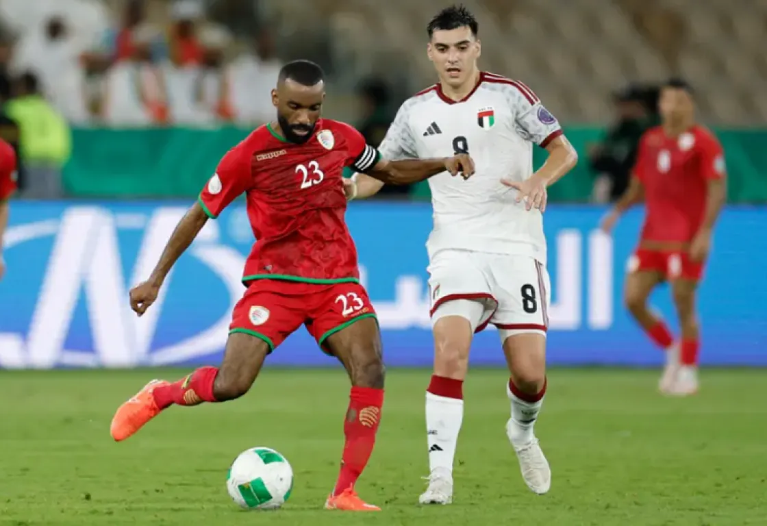 الإمارات تهزم عُمان وتضرب موعدًا مع السعودية في نهائي خليجي 27