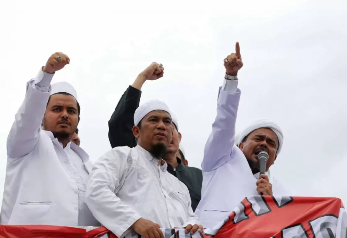 الإخوان يهددون الوحدة والتسامح في أندونيسيا 