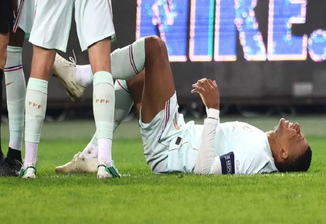 وسط حالة من القلق.. ريال مدريد يكشف طبيعة إصابة مبابي والغياب المتوقع وسط حالة من القلق.. ريال مدريد يكشف طبيعة إصابة مبابي والغياب المتوقع