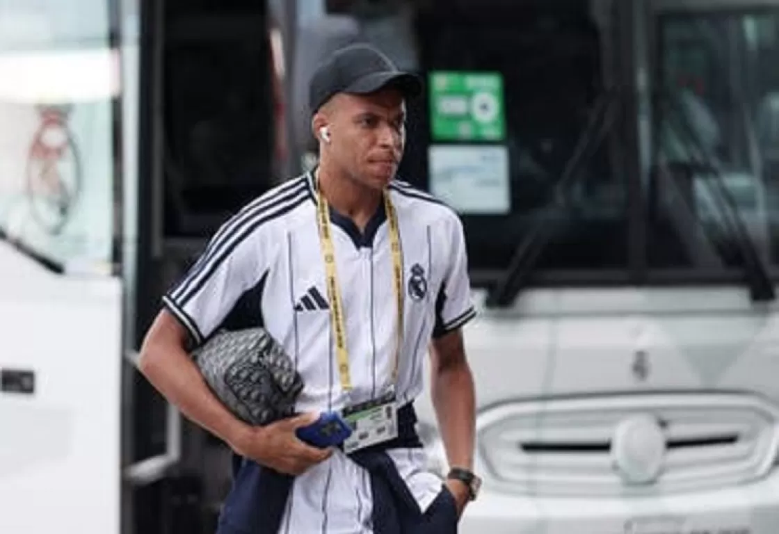 مبابي وحيداً في "ميتلايف": واقعة غريبة بعد فوز ريال مدريد على دورتموند مبابي وحيداً في "ميتلايف": واقعة غريبة بعد فوز ريال مدريد على دورتموند