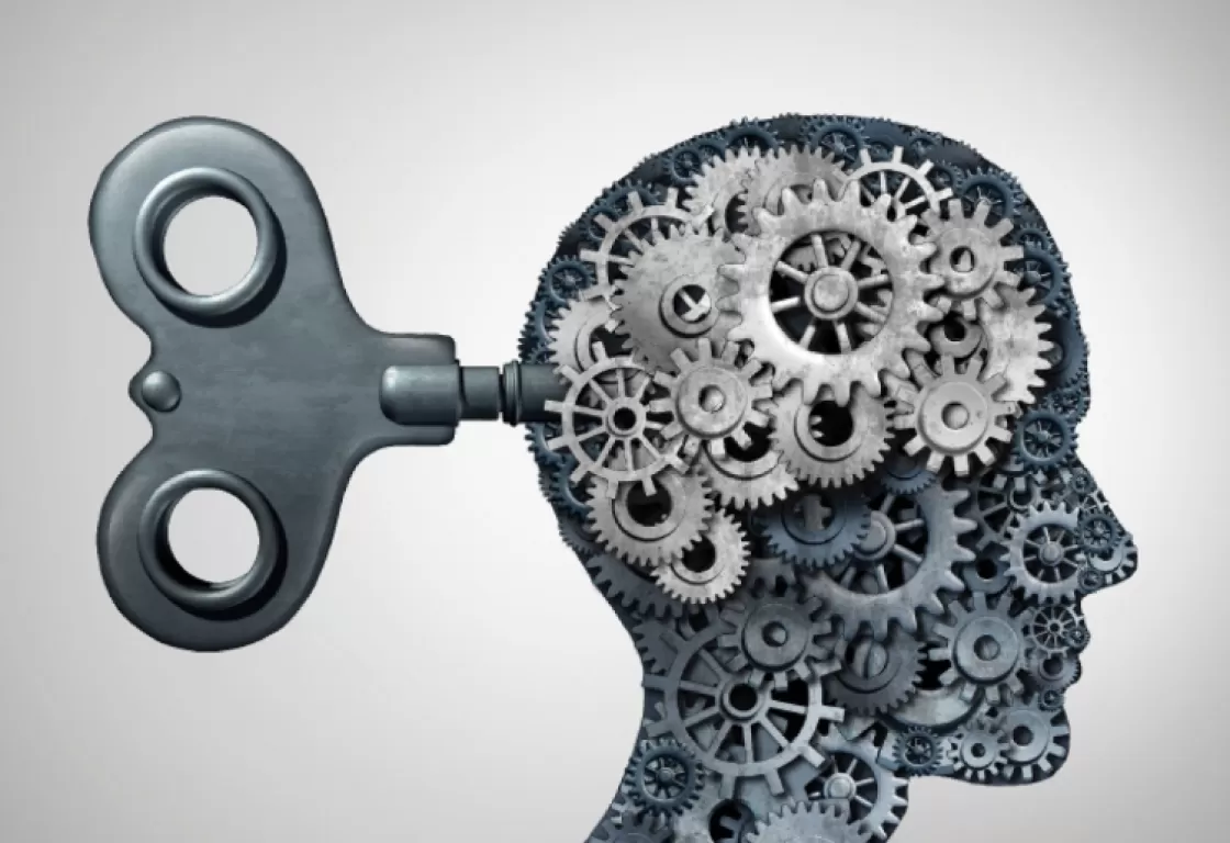 هل يؤثر المثقف في مجتمعه أم يتأثر به؟ هل يؤثر المثقف في مجتمعه أم يتأثر به؟