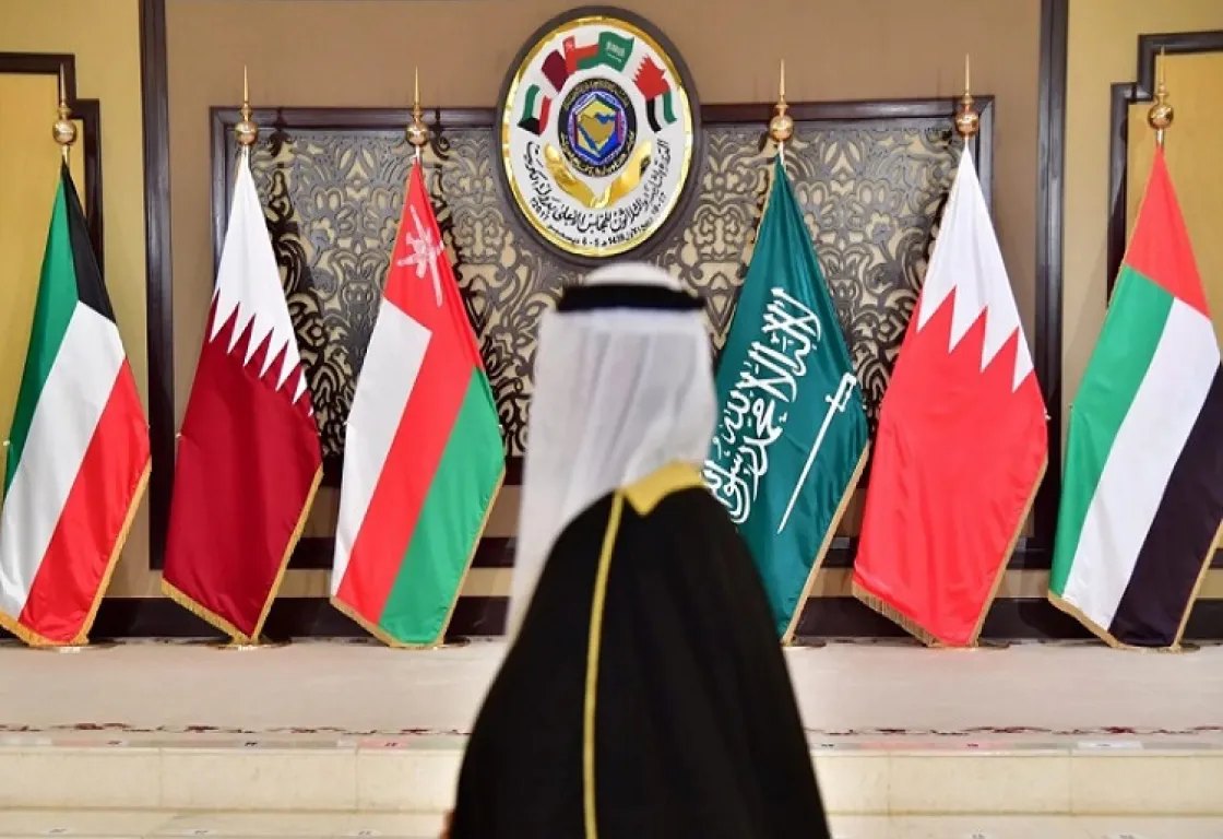 رغم الهدنة.. إيران تواصل عدوانها الإرهابي على دول الخليج