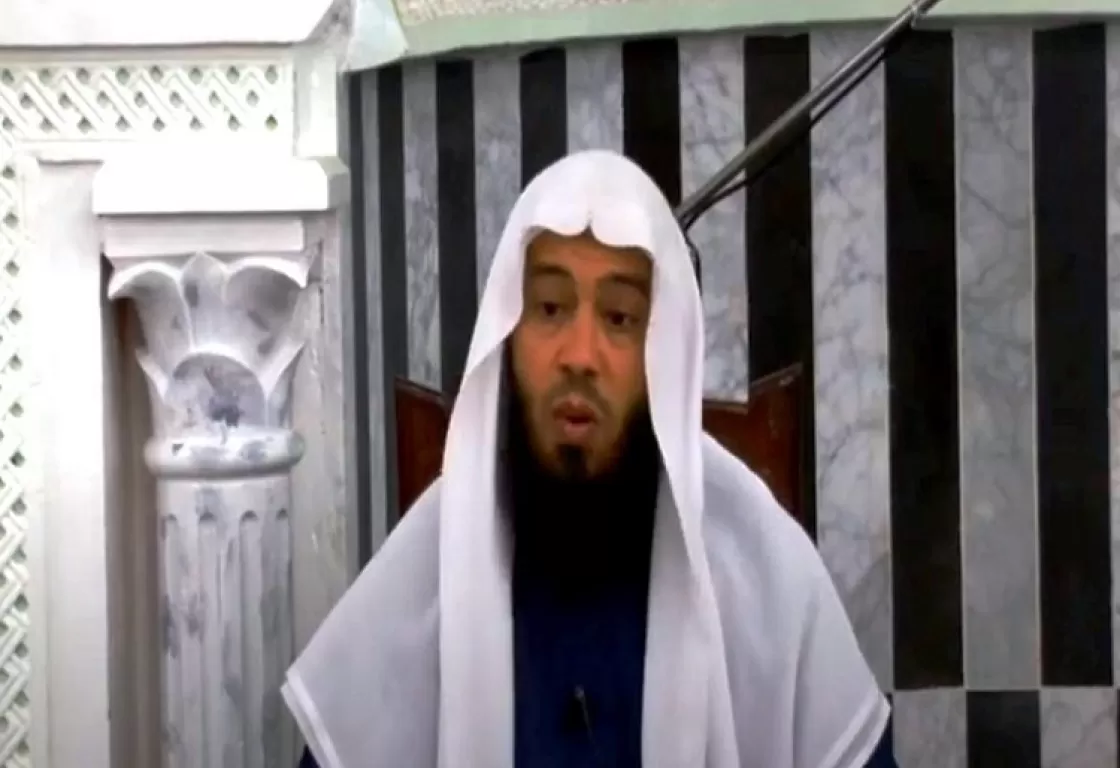 عضو في جمعية مسلمي غارد رون.. فرنسا تطرد إماماً تونسياً وصف الأعلام بـ"صنيعة الشيطان" عضو في جمعية مسلمي غارد رون.. فرنسا تطرد إماماً تونسياً وصف الأعلام بـ"صنيعة الشيطان"