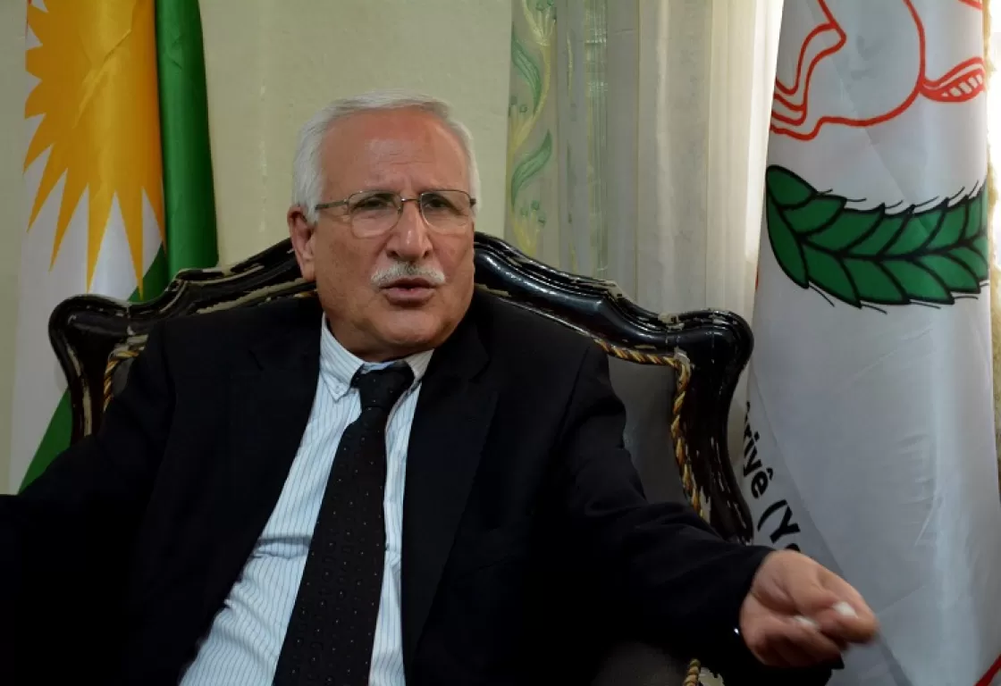 مسؤول حزبي يكشف ما يدور في أروقة العرقية الكردية... وعلاقة الإخوان بأحزابهم مسؤول حزبي يكشف ما يدور في أروقة العرقية الكردية... وعلاقة الإخوان بأحزابهم