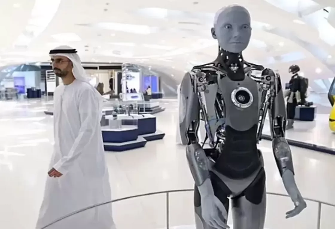 مسؤولون حكوميون وخبراء أجانب: دبي تطور بيئة عالمية للروبوتات مسؤولون حكوميون وخبراء أجانب: دبي تطور بيئة عالمية للروبوتات