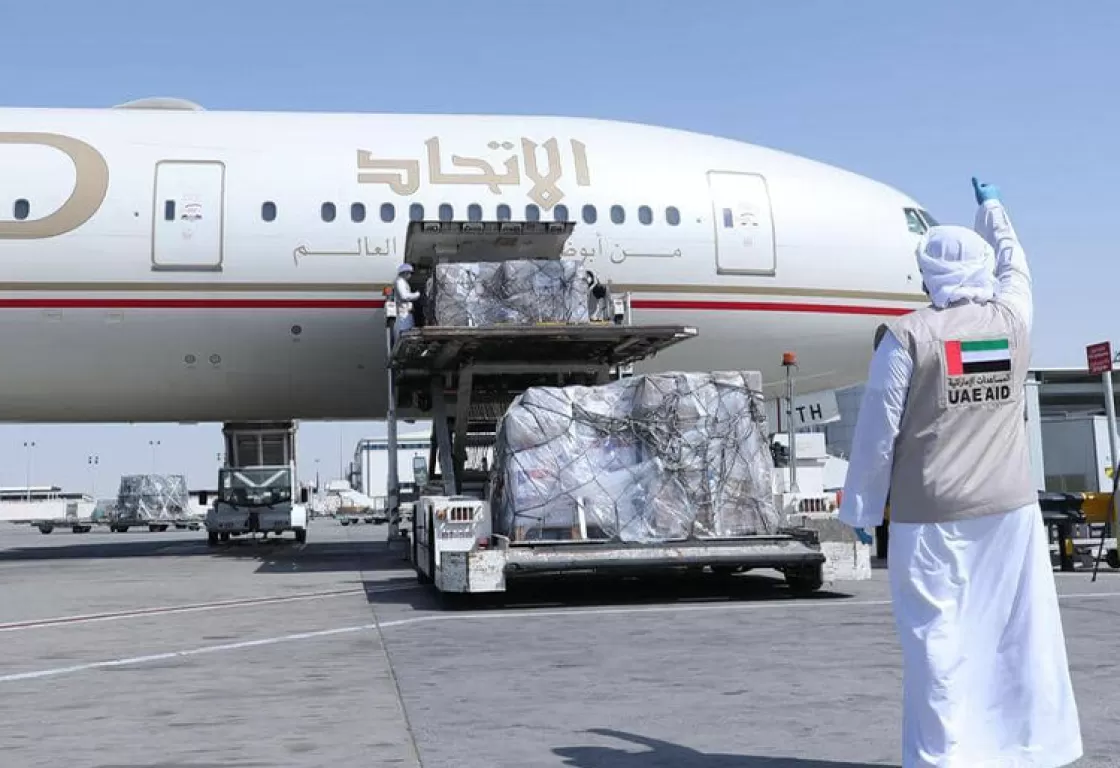 الإمارات عون للشعب السوداني الإمارات عون للشعب السوداني
