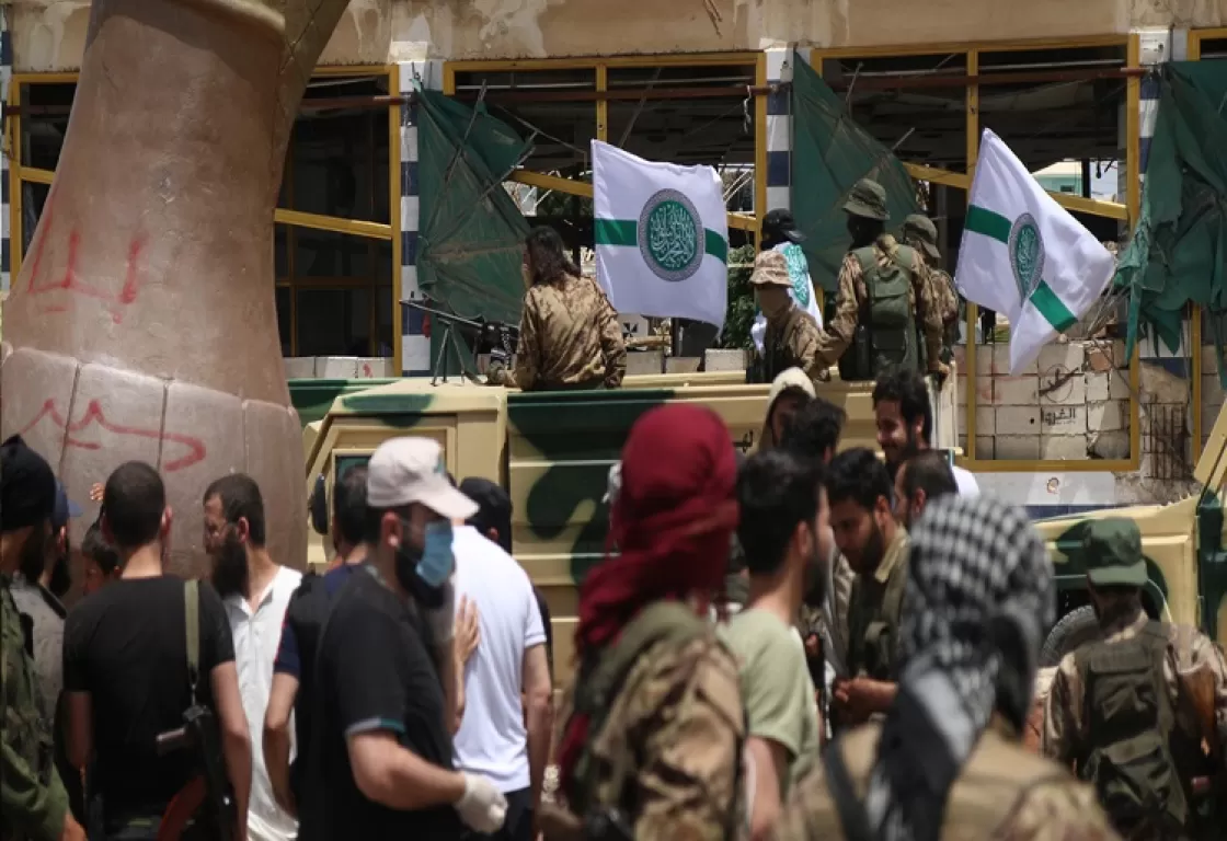 مقتل 15 من مسلحي "هيئة تحرير الشام".. نذر الصراع تلوح في اللاذقية مقتل 15 من مسلحي "هيئة تحرير الشام".. نذر الصراع تلوح في اللاذقية
