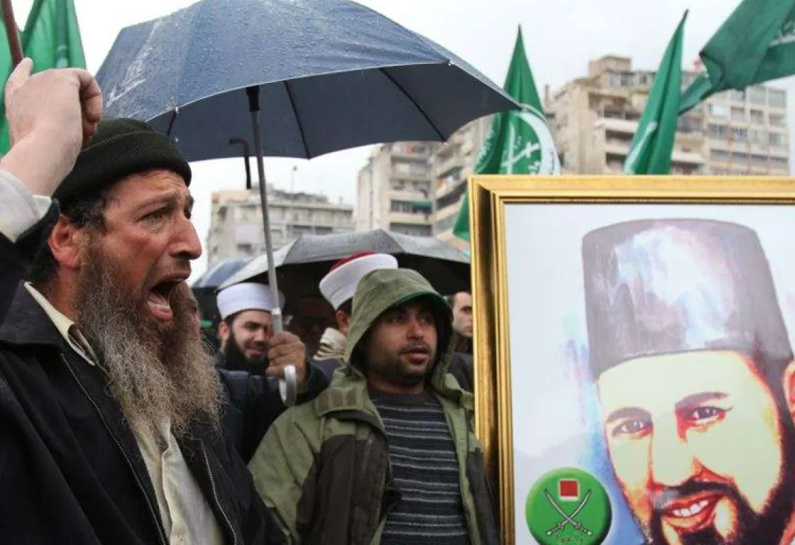 فتاوى على مقاس العنف.. كيف صنعت جماعة الإخوان غطاءً دينياً لجرائمها؟ فتاوى على مقاس العنف.. كيف صنعت جماعة الإخوان غطاءً دينياً لجرائمها؟