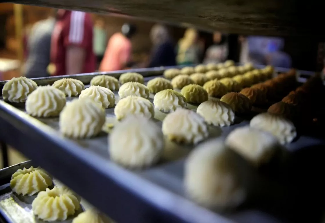 كعك العيد... حلوى أفسدتها مرارة التضخم في مصر كعك العيد... حلوى أفسدتها مرارة التضخم في مصر