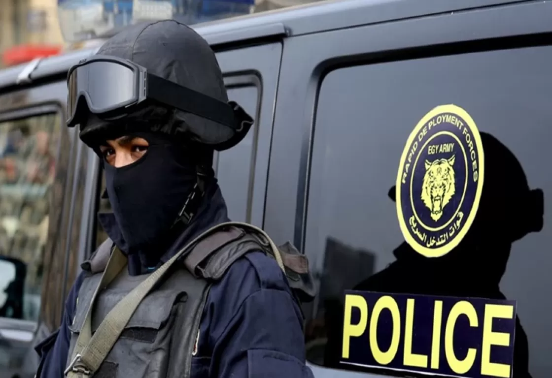 القبض على شخص يتلقى أموالاً من الإخوان... الأمن المصري يوضح الملابسات القبض على شخص يتلقى أموالاً من الإخوان... الأمن المصري يوضح الملابسات